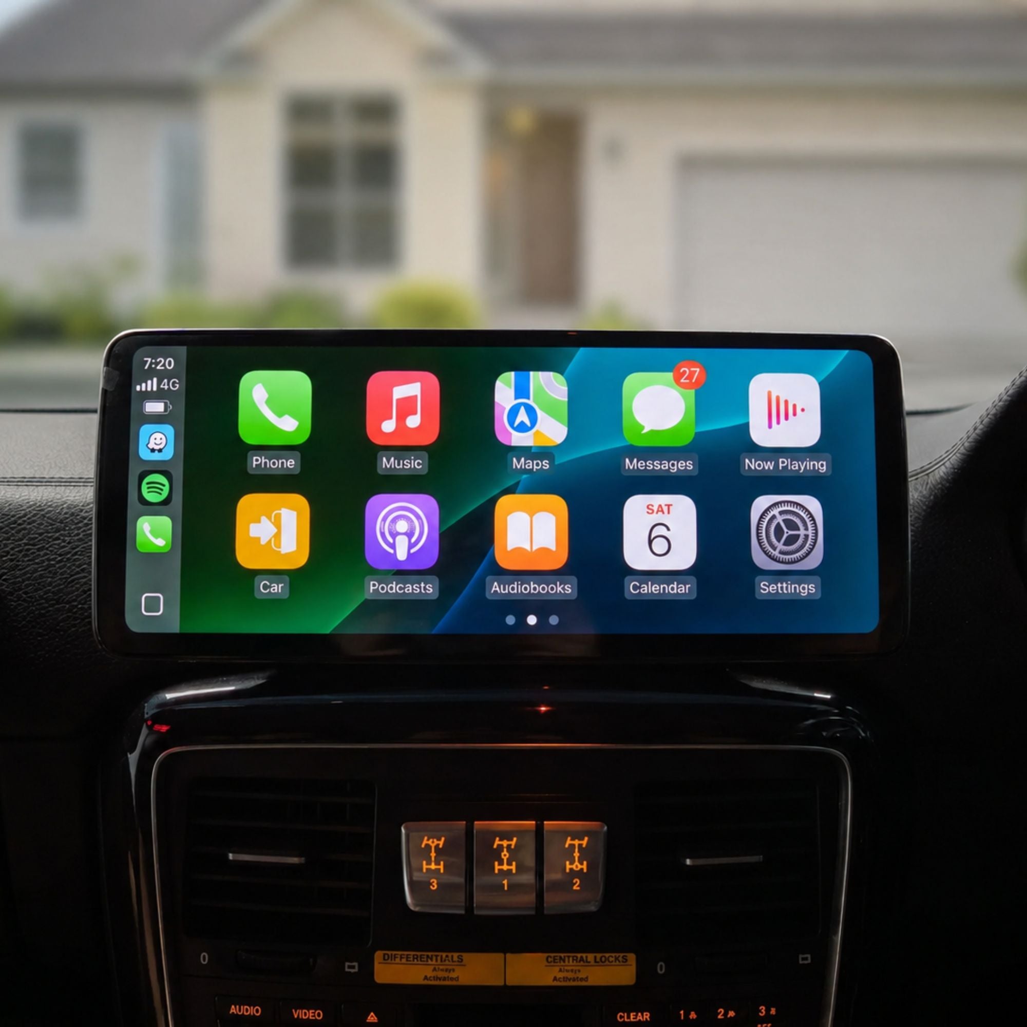 Mercedes G-Class W463 | 12.3" Apple CarPlay/Android Auto Touchscreen Display | (2013-2018)
